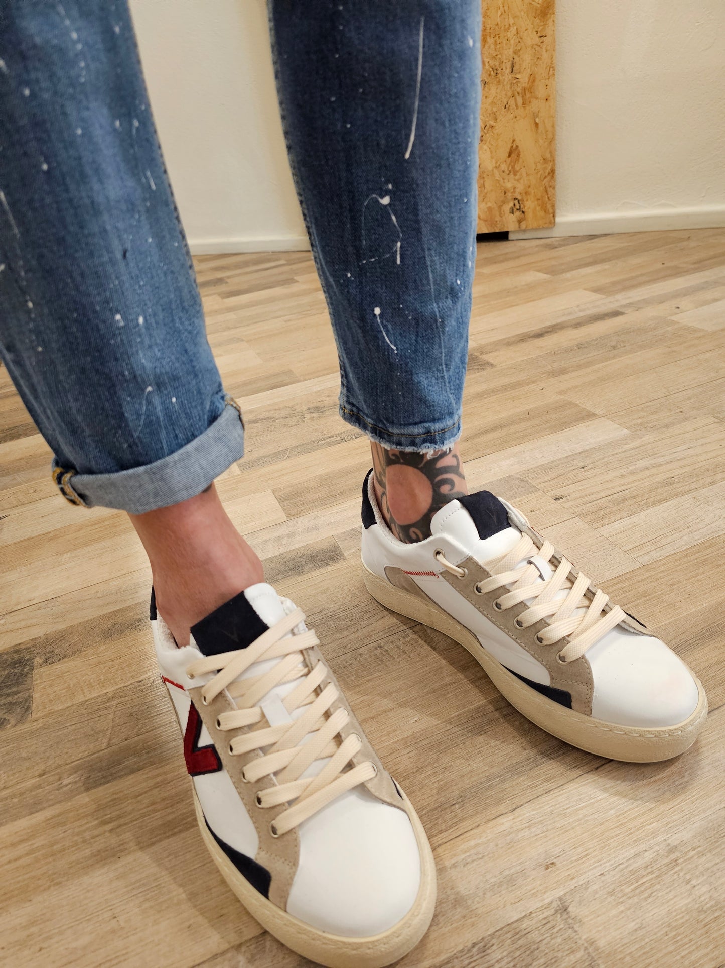 JEANS V2 VERNICE E TASCA CONTRASTO
