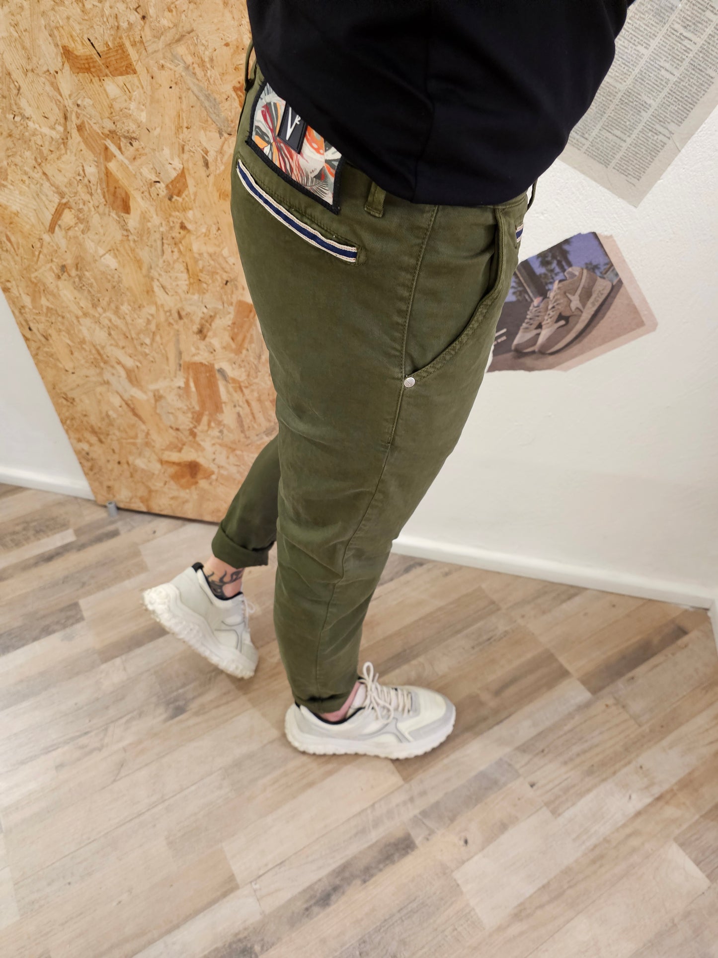 PANTALONE MIRTOS VERDONE