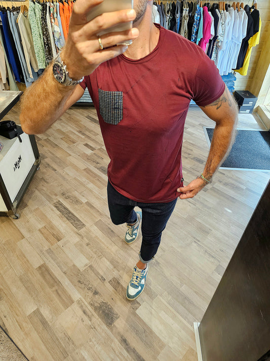 T-SHIRT TASCA PIED DE POULE E SCHIZZI VERNICE