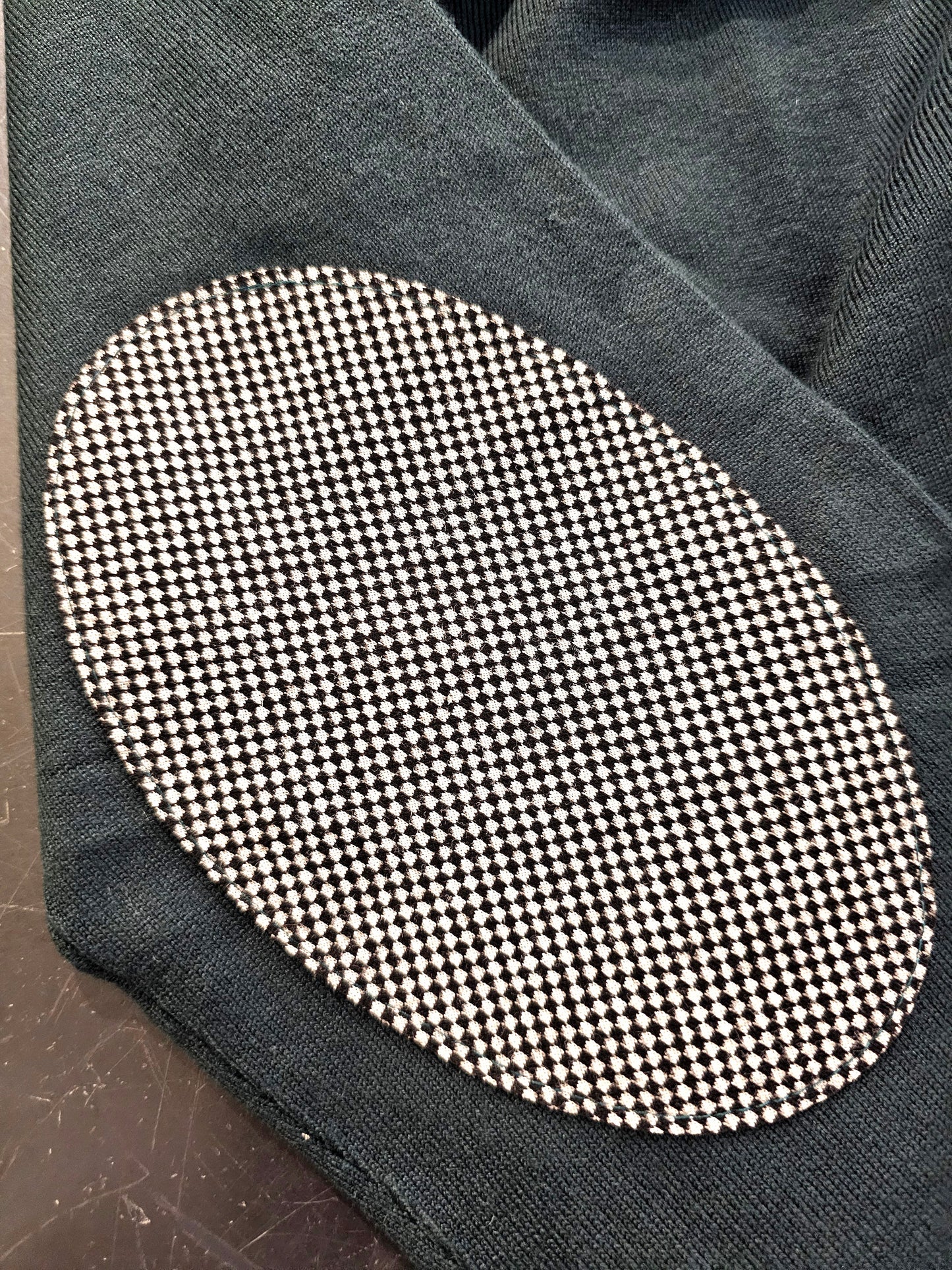 MAGLIA VERDE BOTTIGLIA TOPPE GOMITI