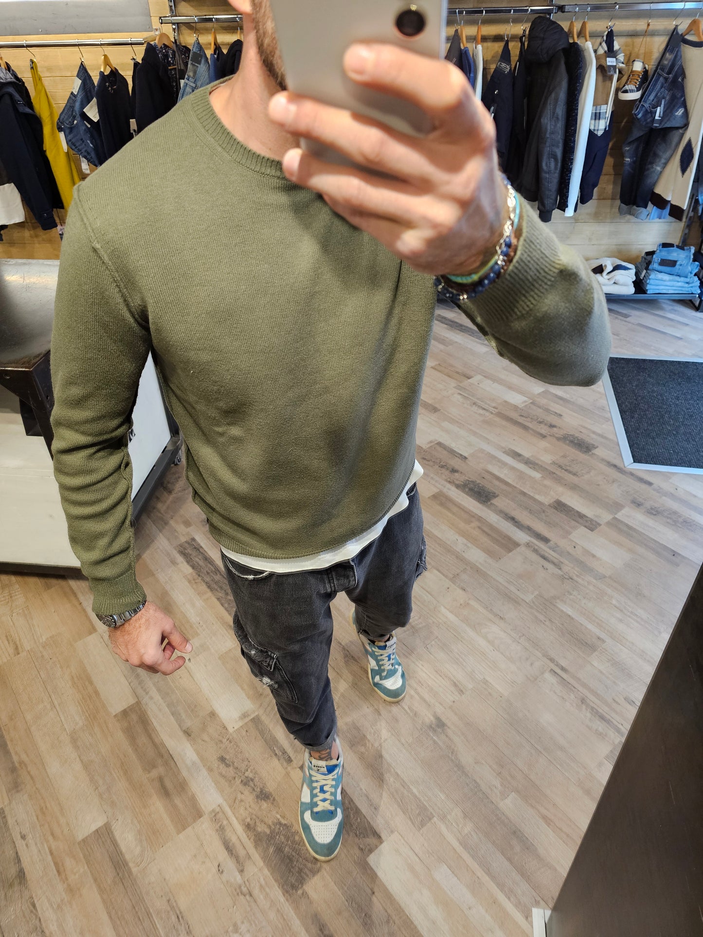 MAGLIA VERDONE CUCITURE CUCITURE A VISTA