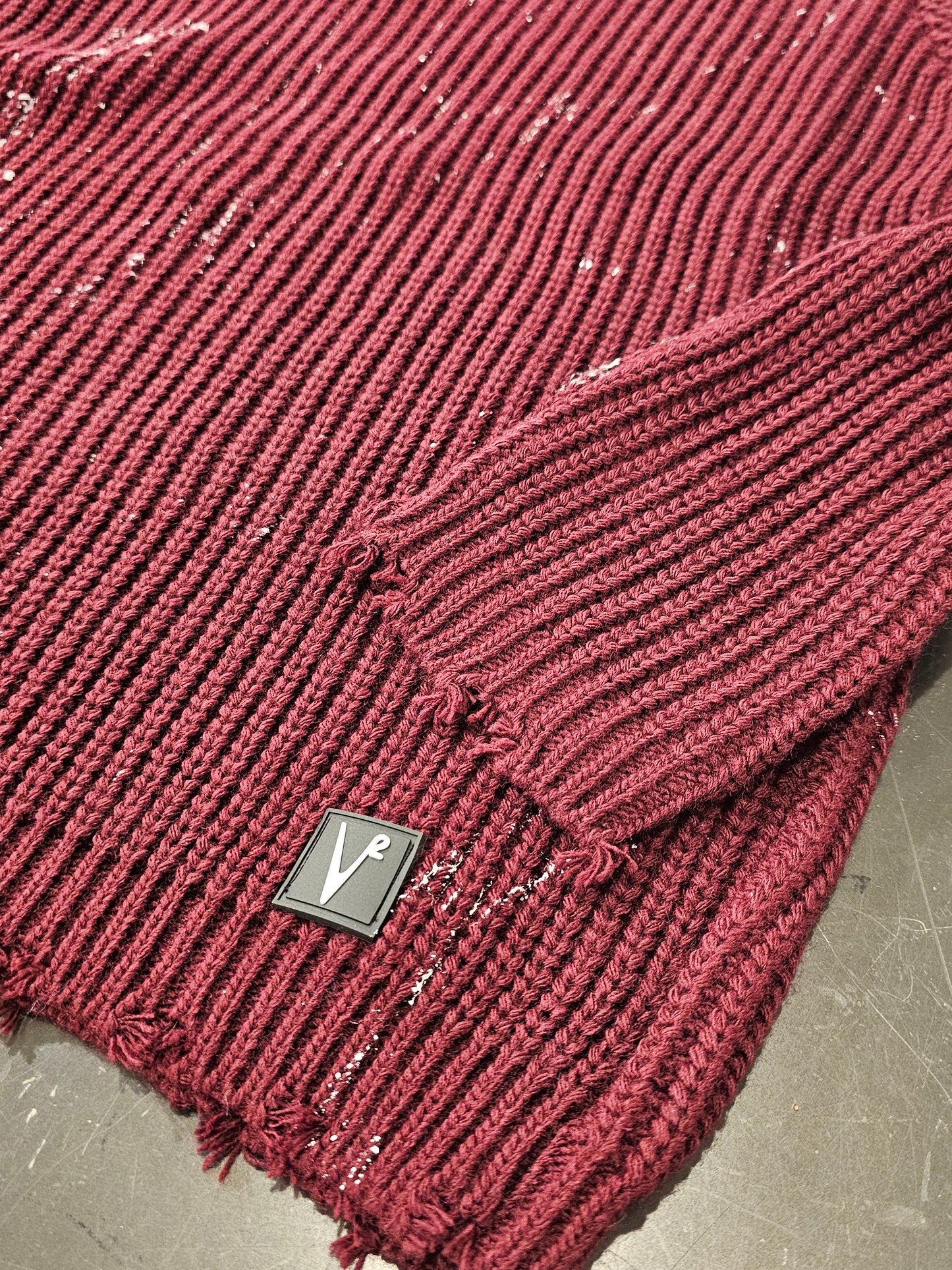 MAGLIA BORDEAUX ROTTURE E SCHIZZI VERNICE