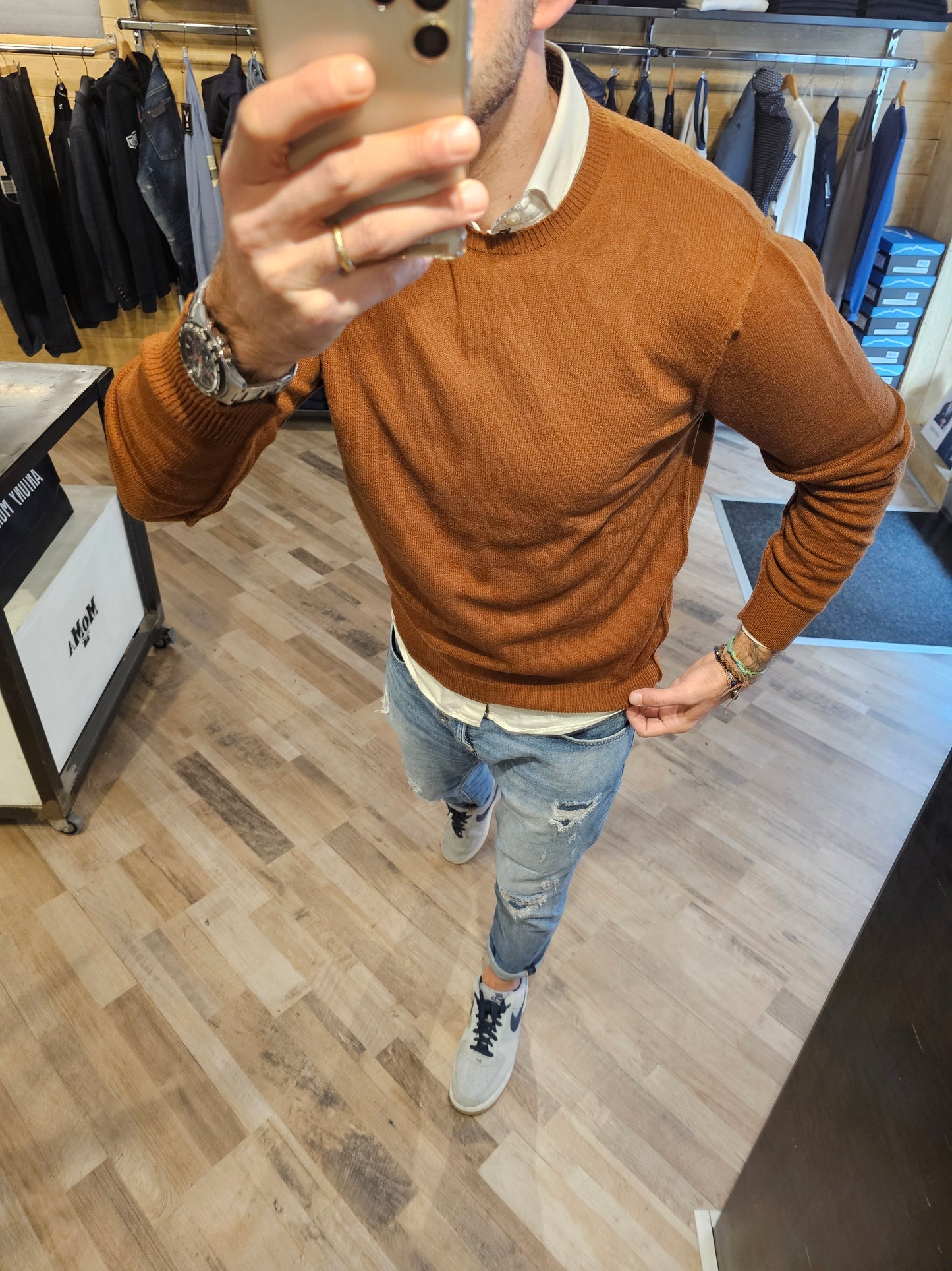 MAGLIA OCRA CUCITURE A VISTA