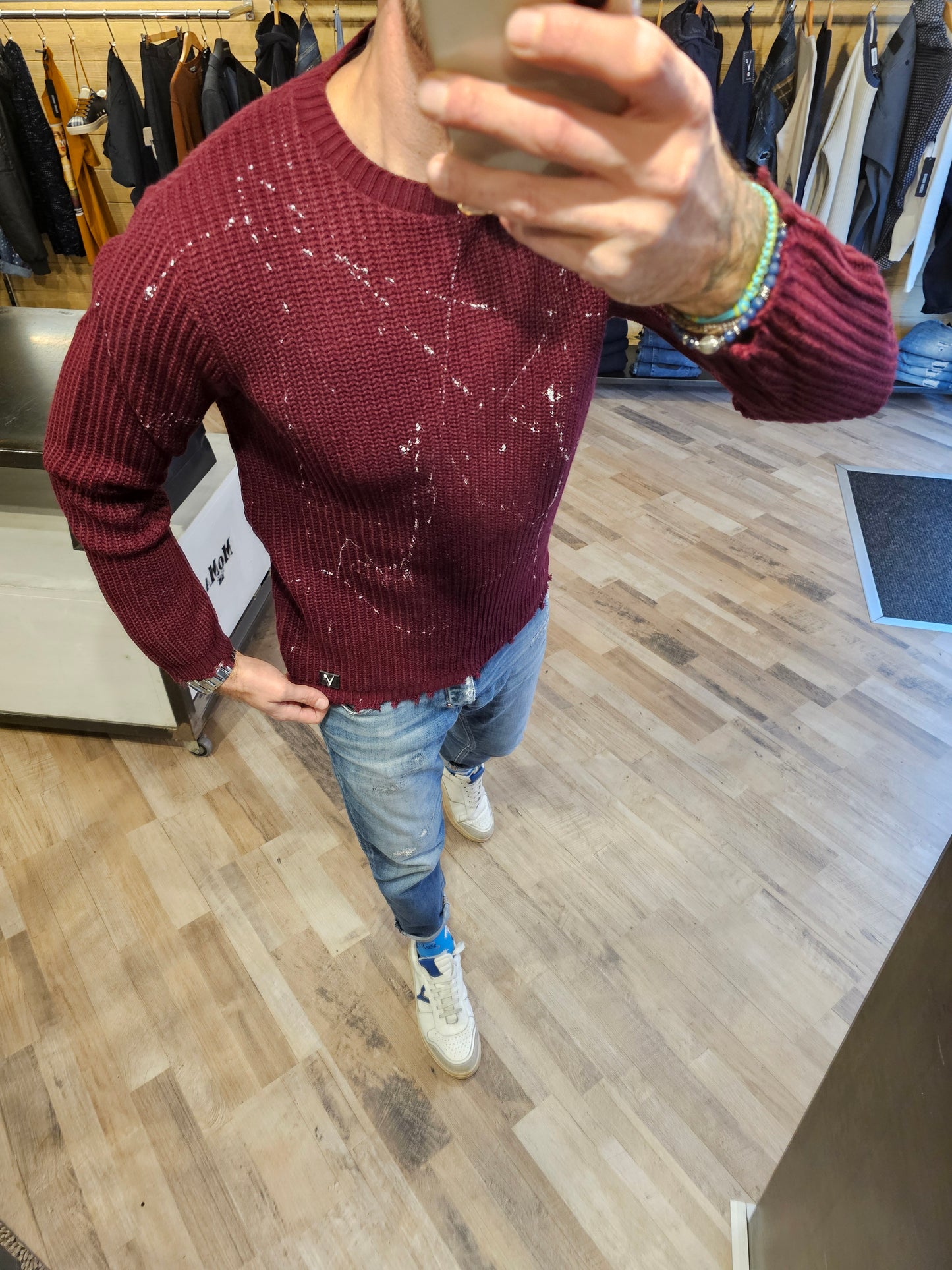 MAGLIA BORDEAUX ROTTURE E SCHIZZI VERNICE