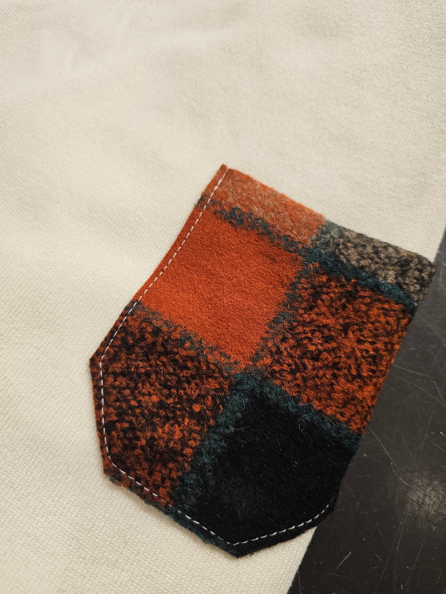 MAGLIA TASCA QUADRETTO