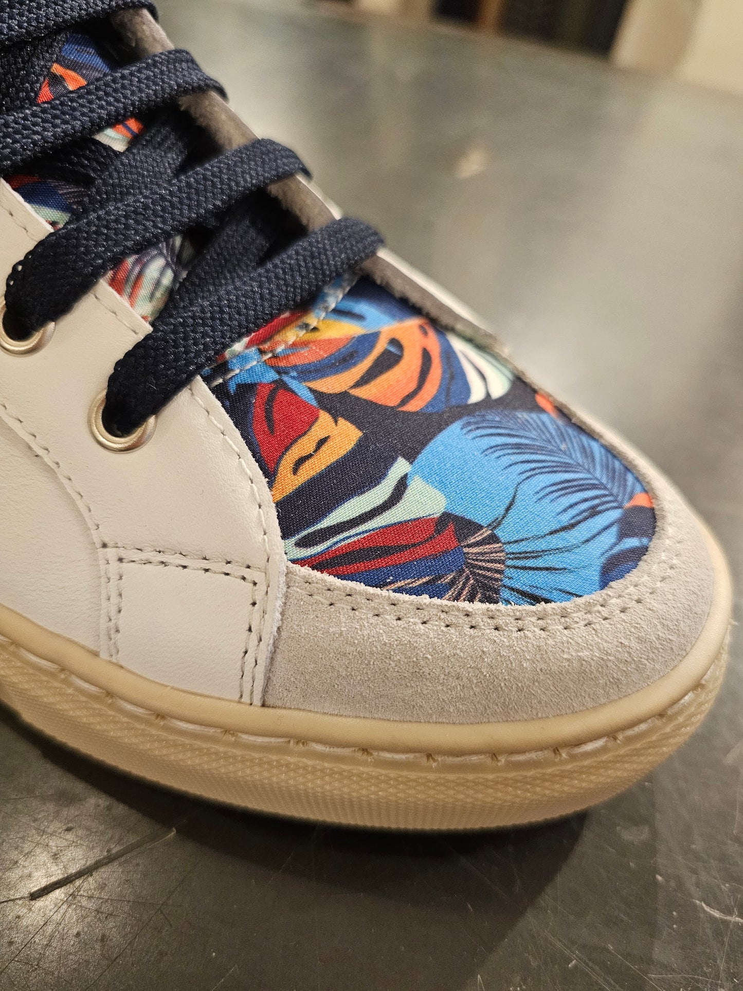 SNEAKERS LINGUETTA RICAMATA