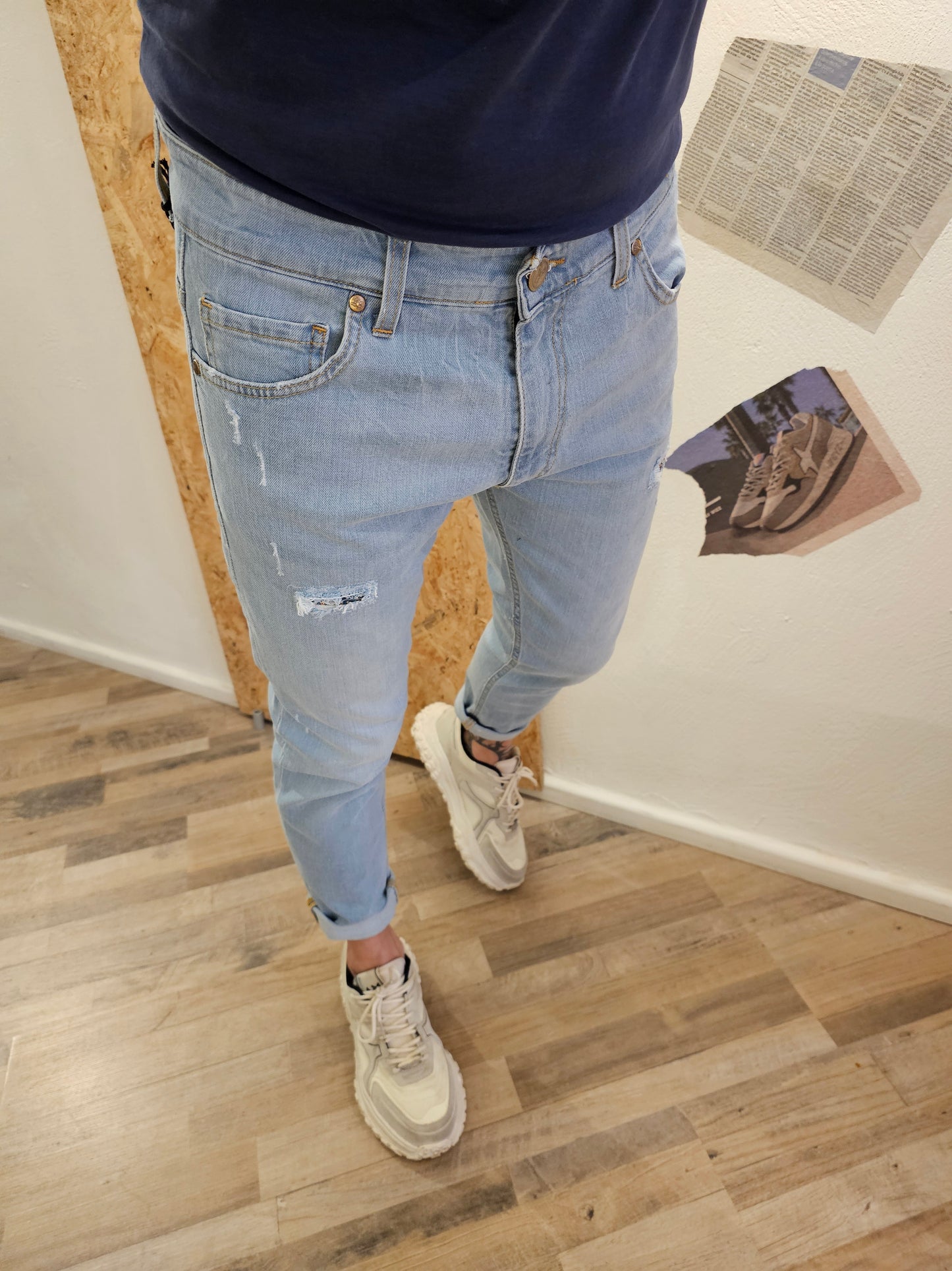 JEANS V2 MARMO CON RICAMO