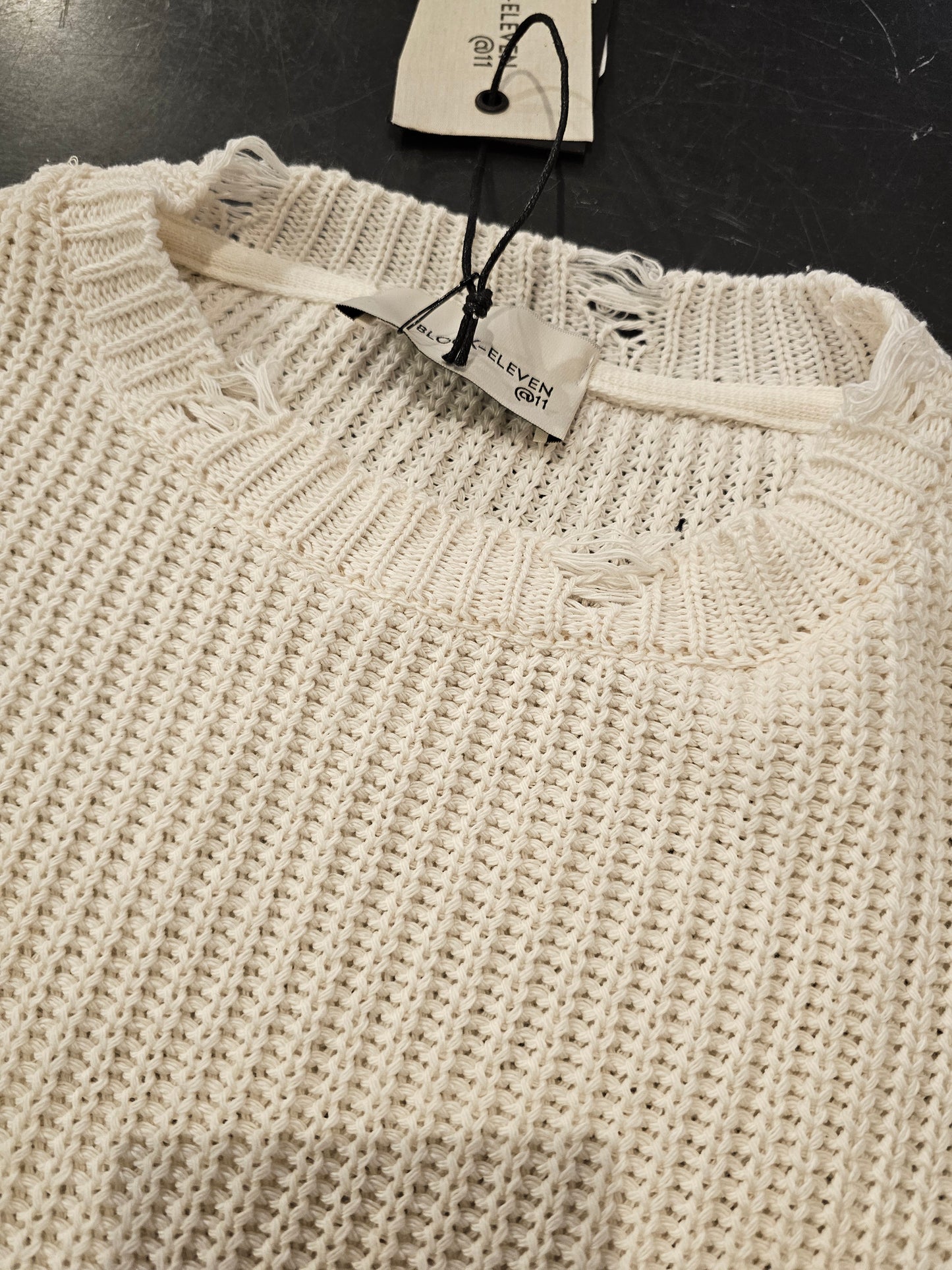 MAGLIA COTONE BIANCO ROTTURE