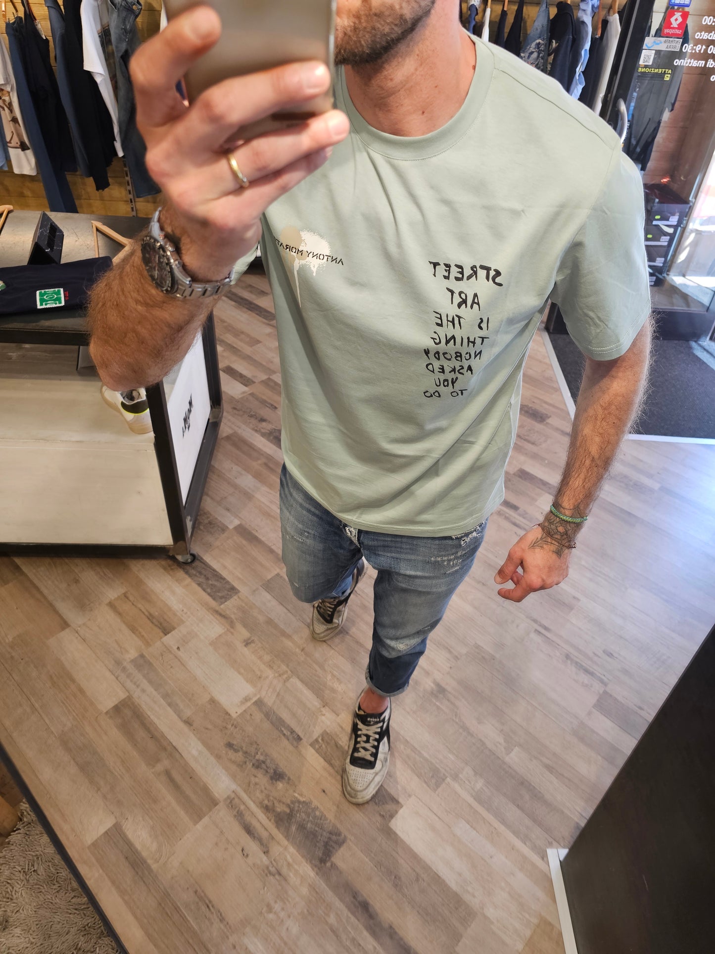 T-SHIRT STREET ART ANTONY MORATO