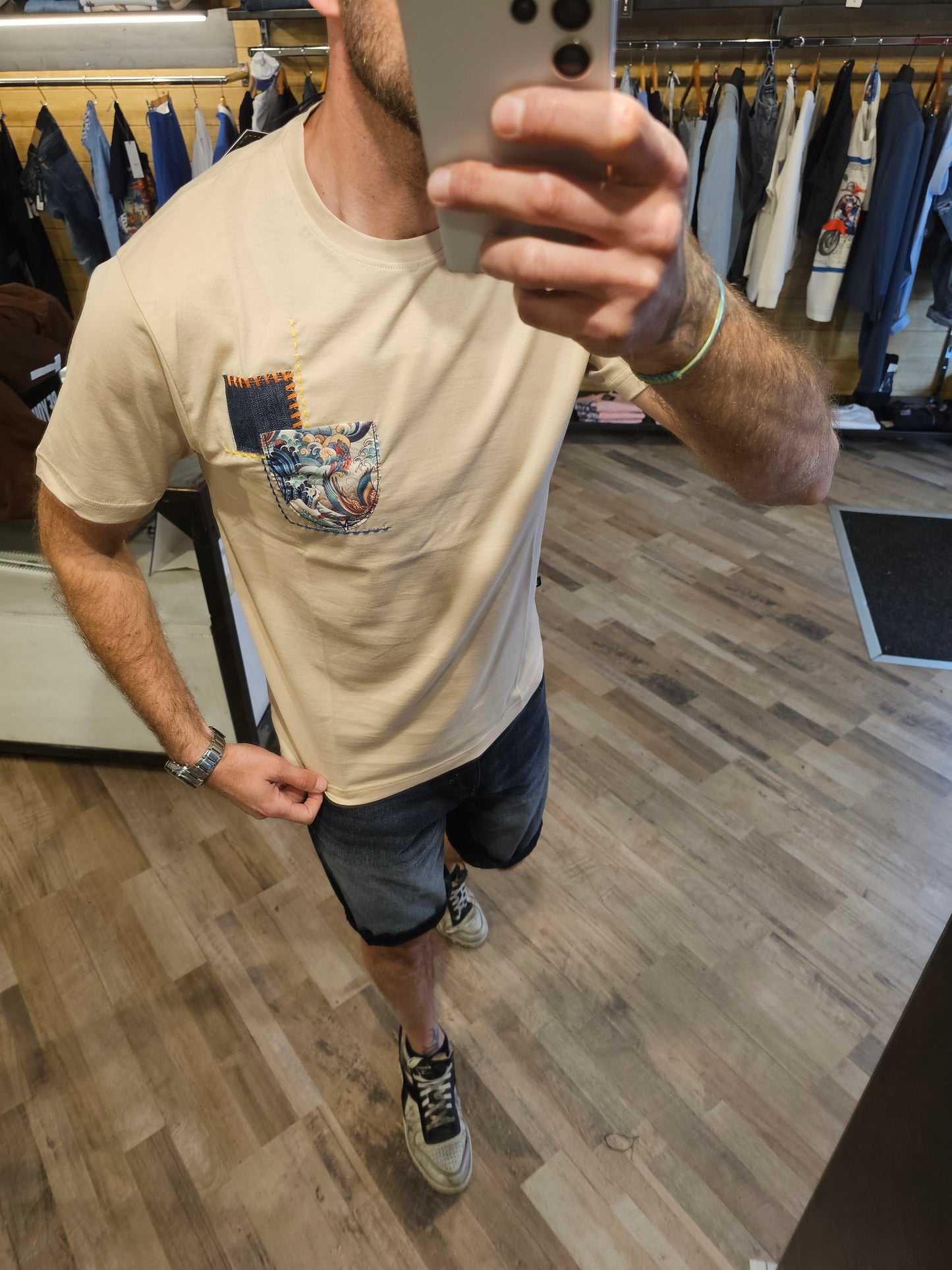 T-SHIRT PREMIUM SABBIA