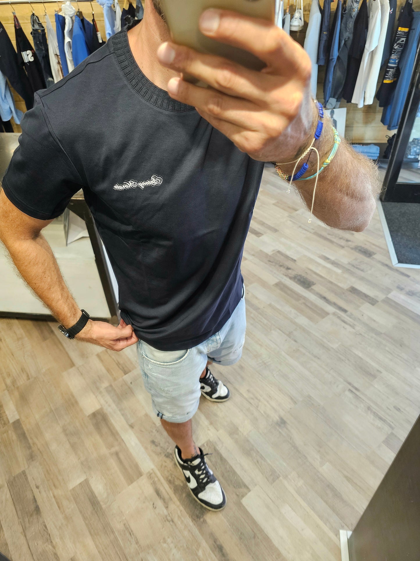 T-SHIRT COLLO LAVORATO