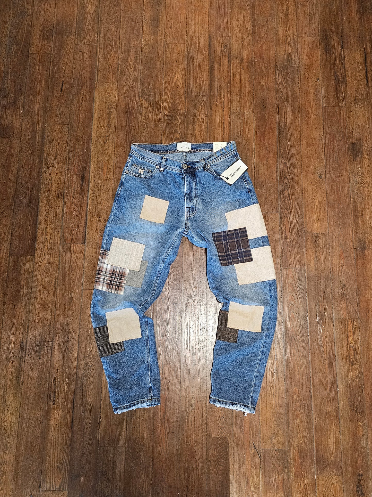 JEANS CROPPED TOPPE CUCITE