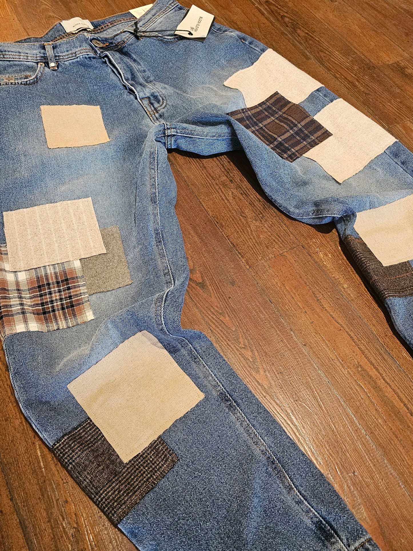 JEANS CROPPED TOPPE CUCITE