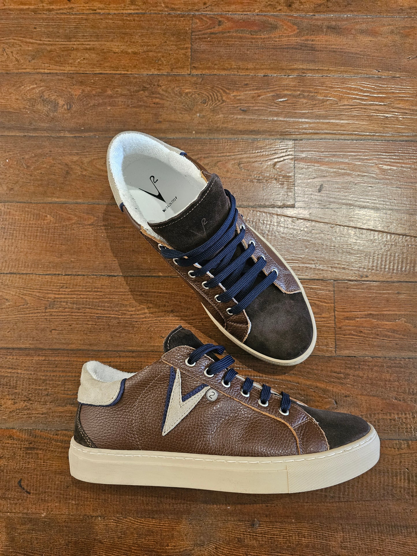 SNEAKERS PELLE V2 MORO