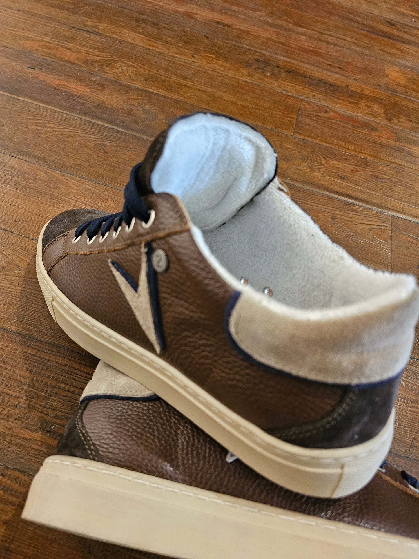 SNEAKERS PELLE V2 MORO