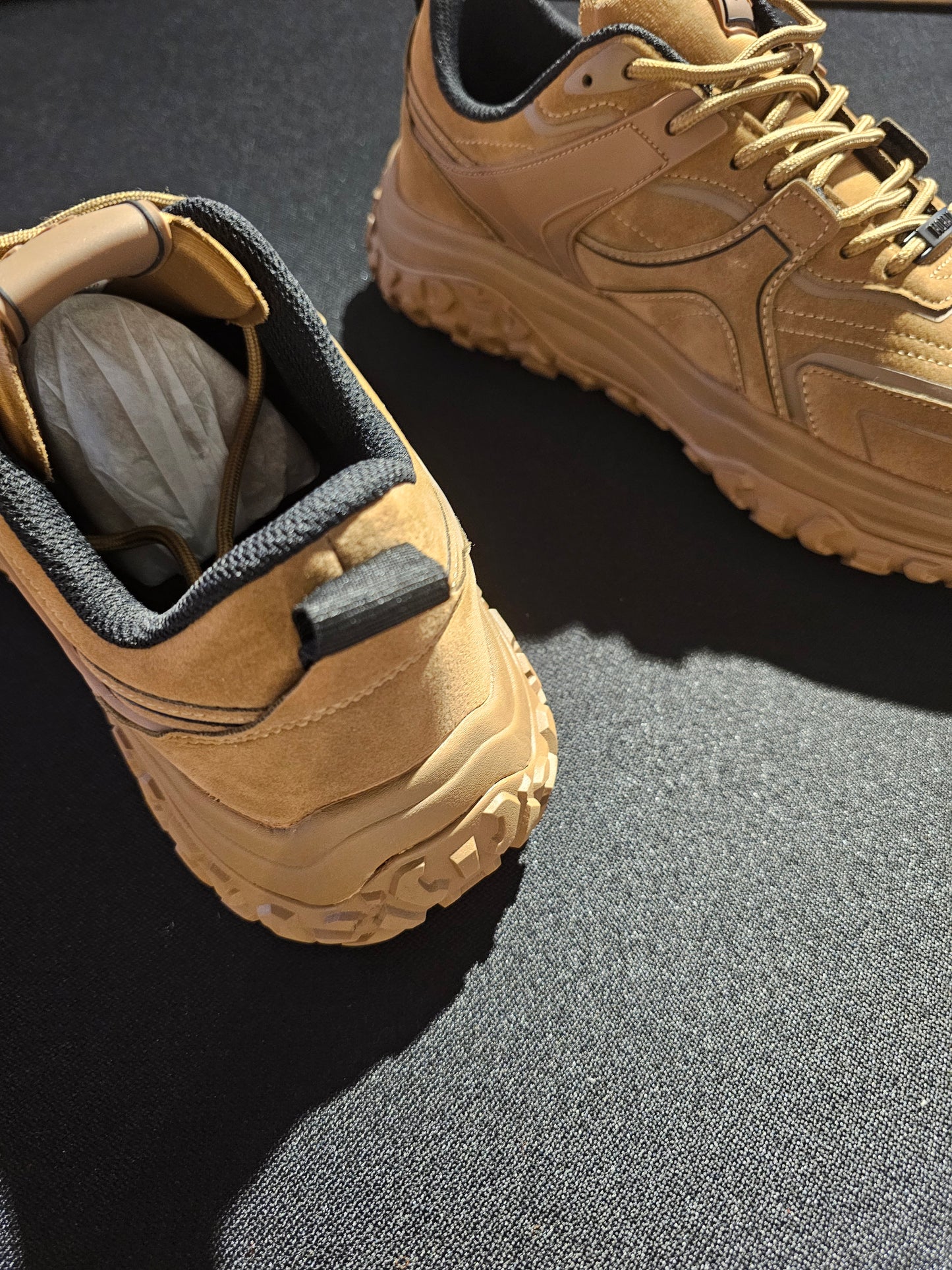 SNEAKERS NUBUK