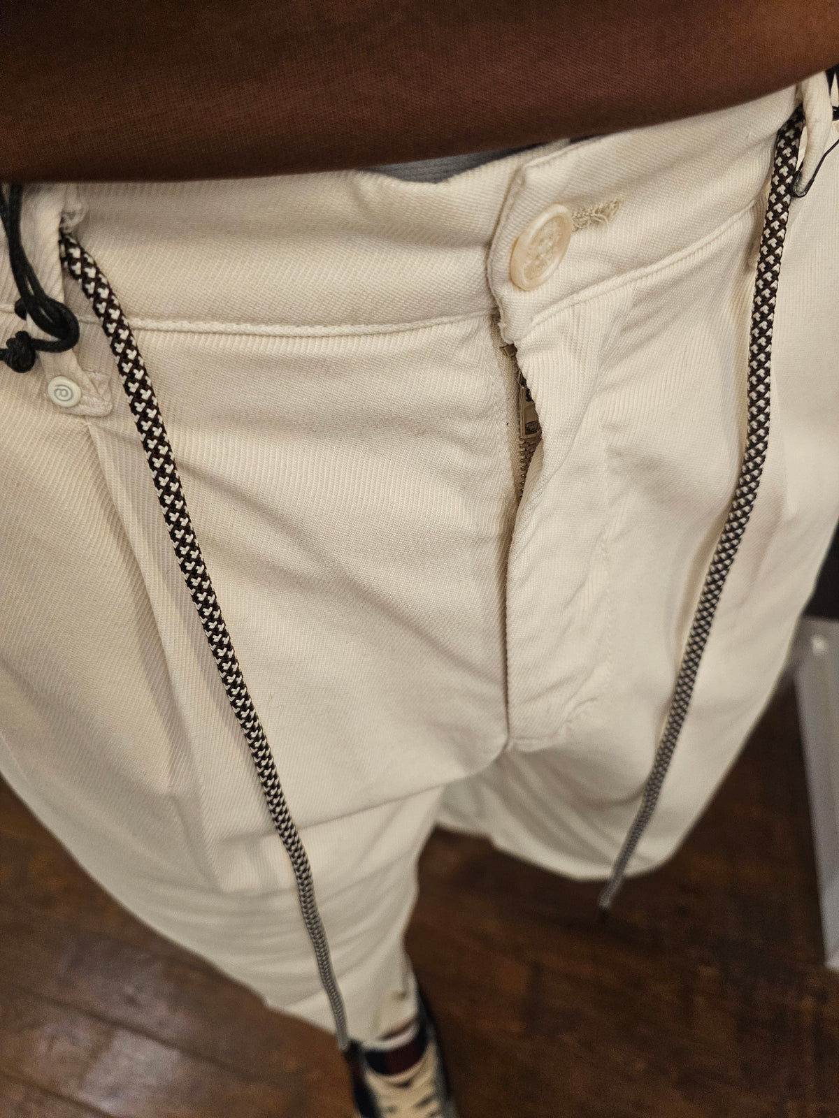 PANTALONE CHINO CROPPED PANNA